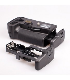 Phottix Battery Grip BP-K7 (Replace D-BG4) Premium Series
